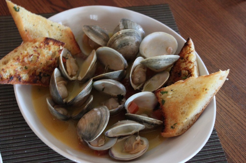 The Black Horse Tavern & Pub