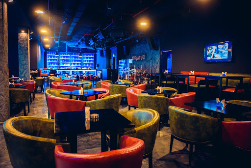 Groovz Bar & Resataurant