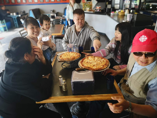 Paparazzi Pizza