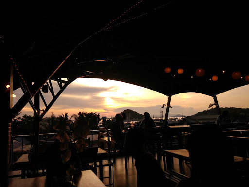 Arto Moro Restaurant