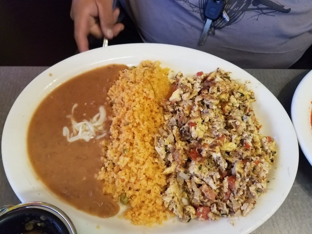 Las 15 y Salsas