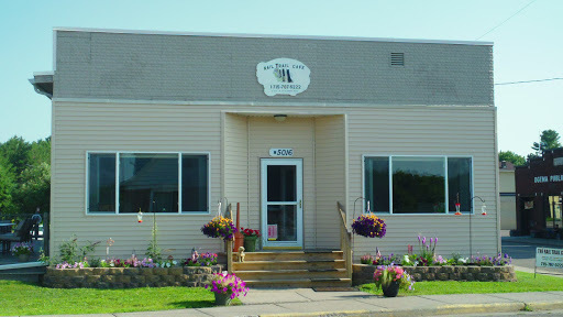 Ogema Cafe & Restaurant