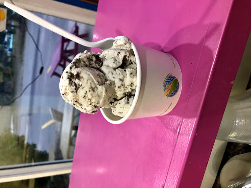 Slices N' Scoops
