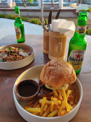 Maruti Beach Club