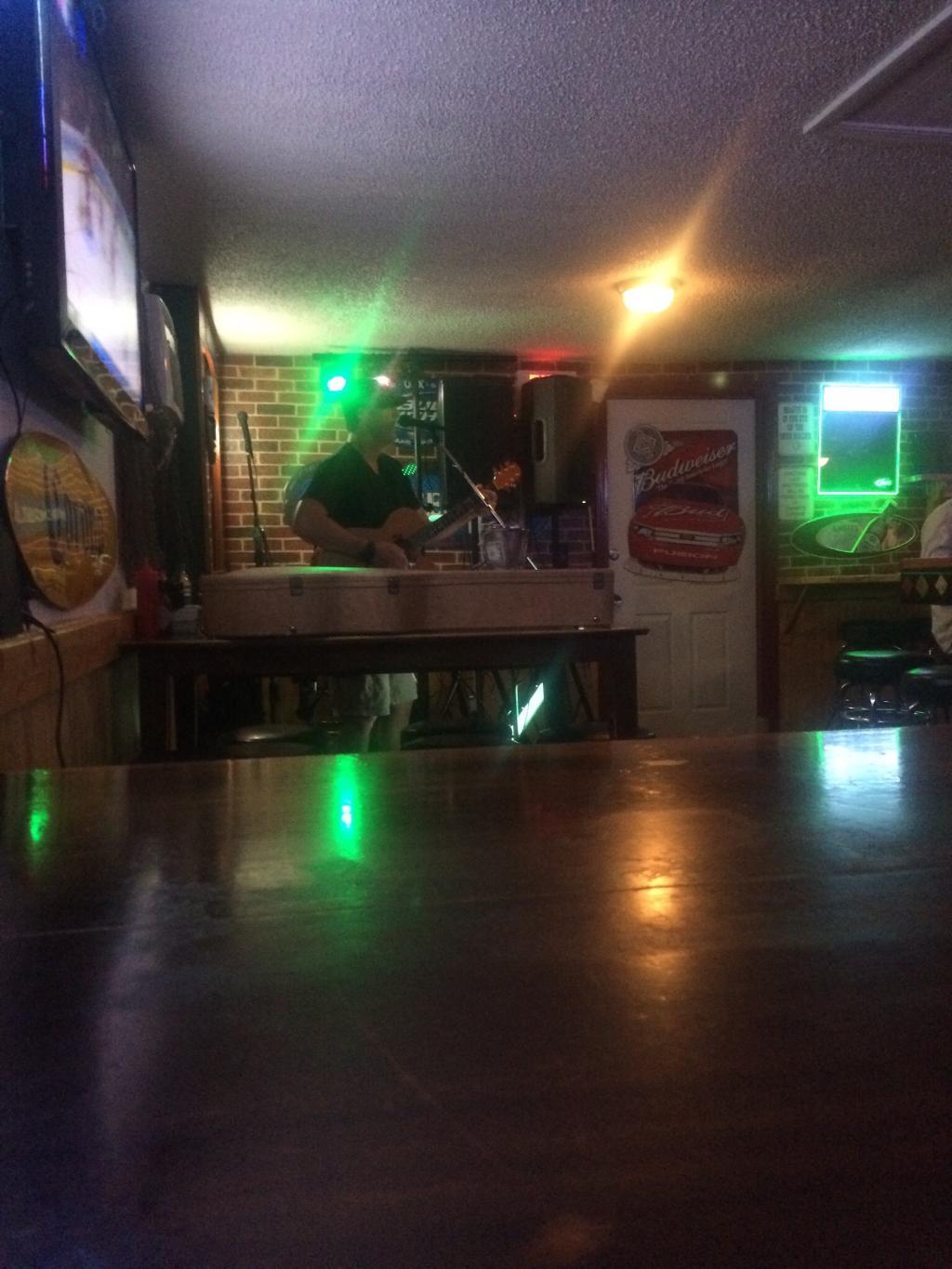 Pop's Raw Bar & Restaurant