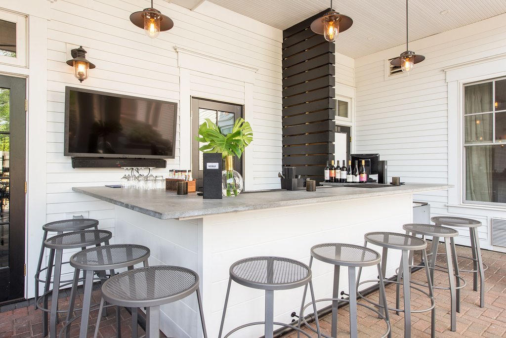 Noble Kitchen + Bar