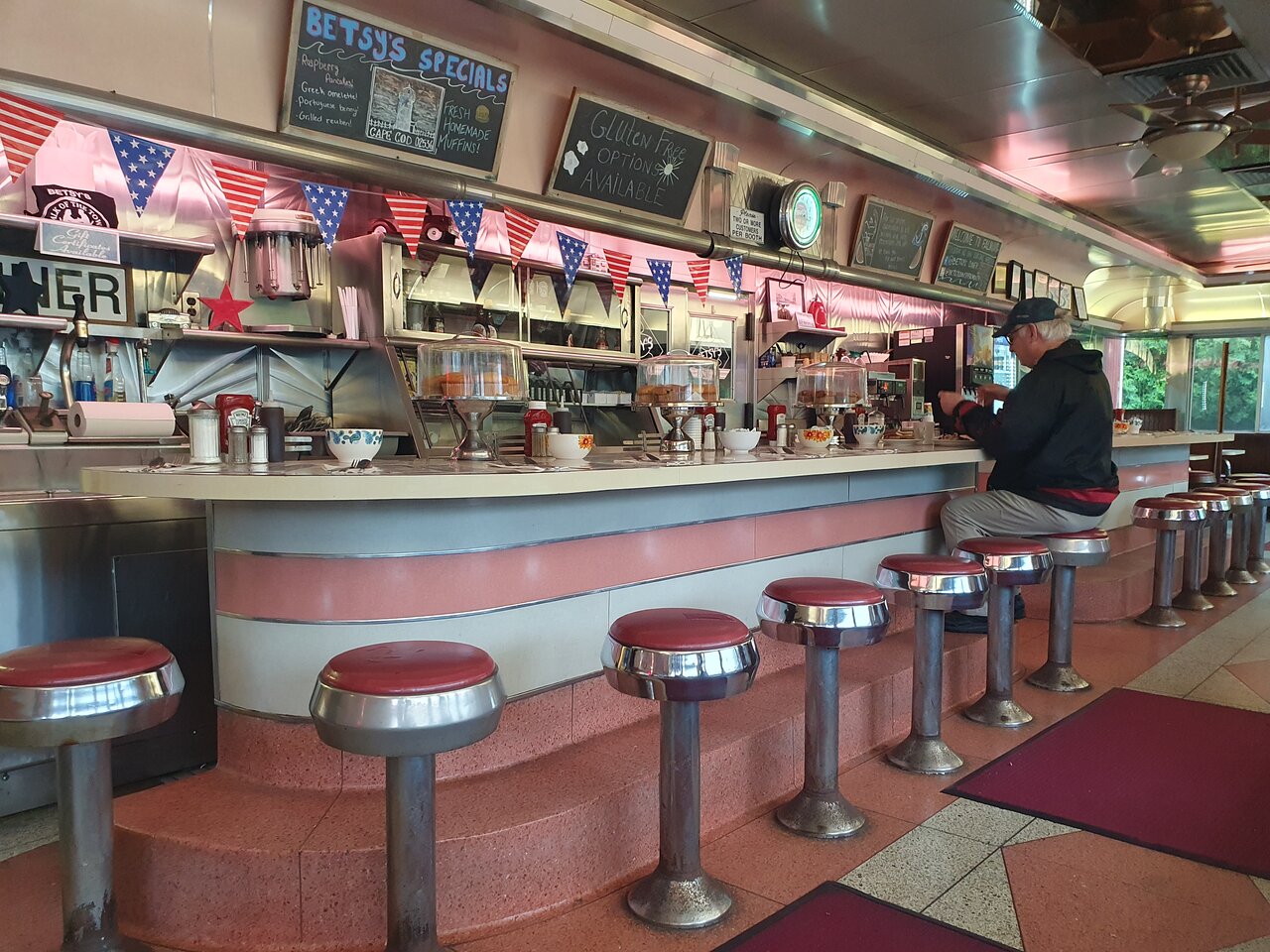 Betsy's Diner