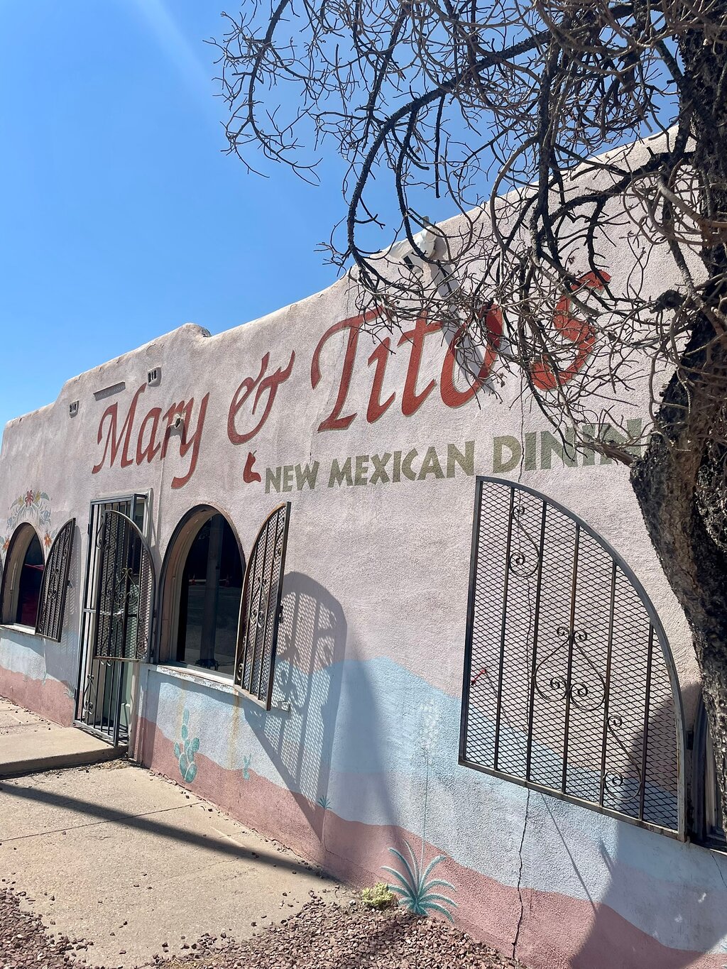 Mary's & Tito's Cafe