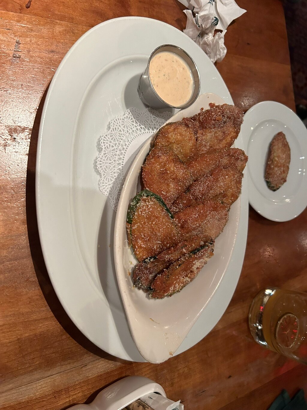 Clyde's At Mark Center