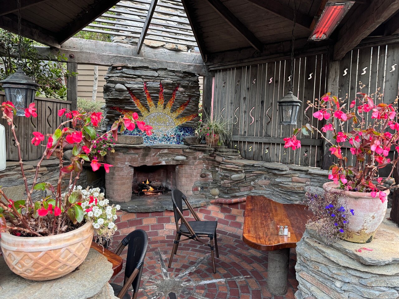 Cambria Pines Lodge Restaurant