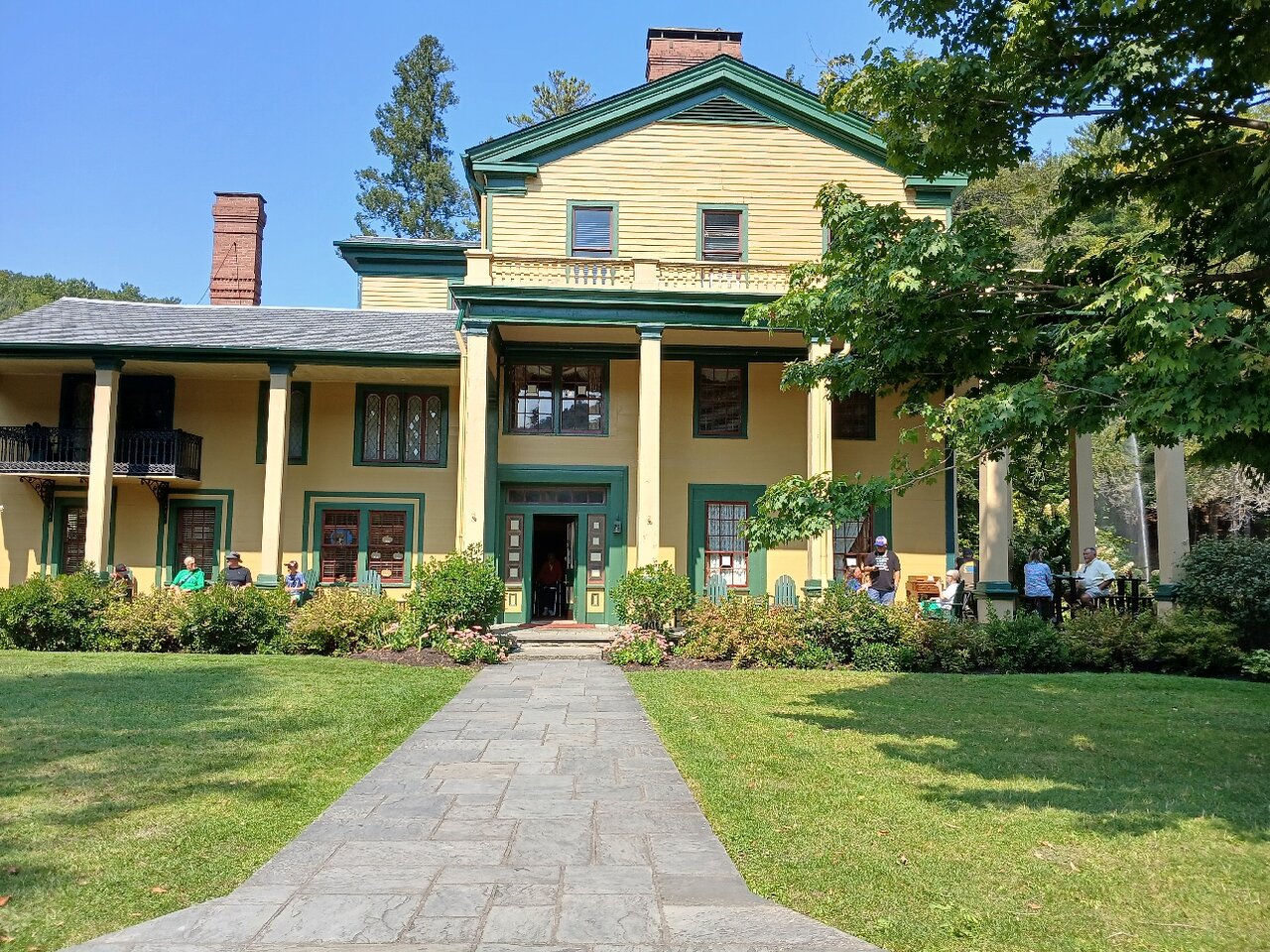Glen Iris Inn