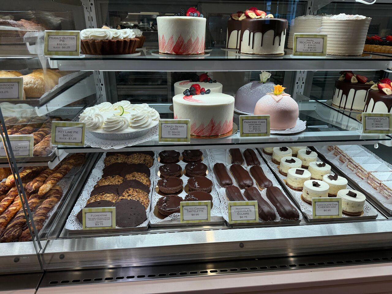 Gayle's Bakery & Rosticceria