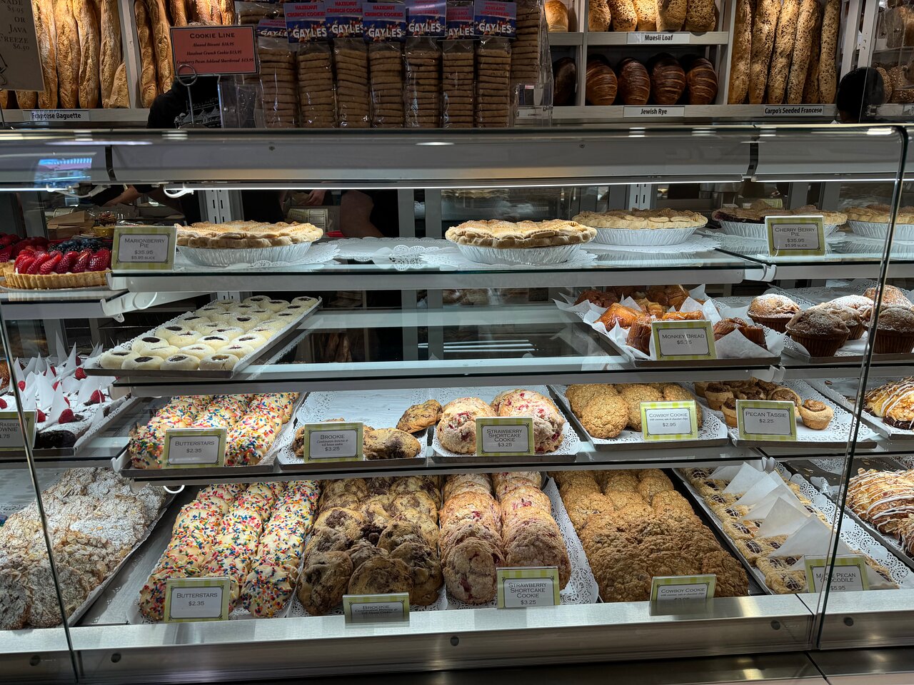 Gayle's Bakery & Rosticceria