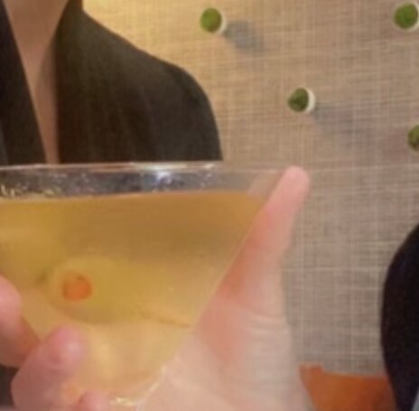 Oli's Fashion Cuisine & Bar