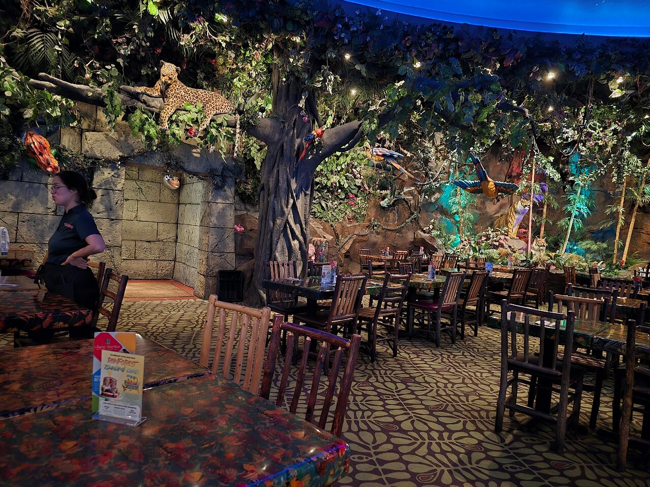 Rainforest Cafe