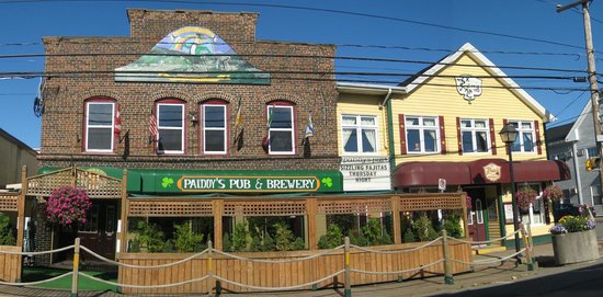 Paddy's Irish Brewpub & Rosie's Restaurant