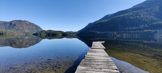 Roberts Lake Resort