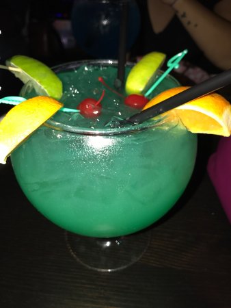 Sandstone Lounge & Eatery