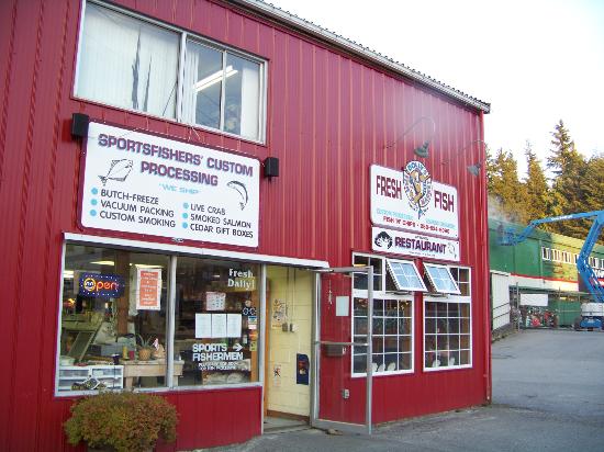 Dolly's Fish Market