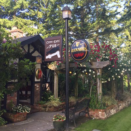 Crow & Gate Pub