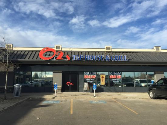 O2's Taphouse & Grill