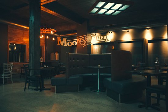 Moonshin'hers Cafe Bistro Inc.