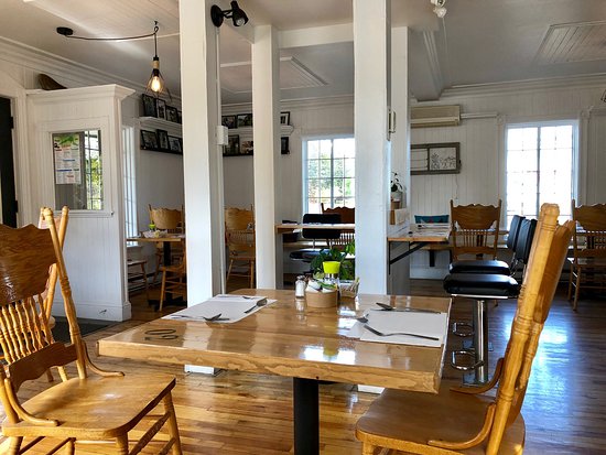 Le St-Jacques Cafe.Bistro