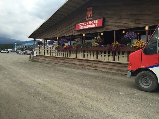 Airport Chalet