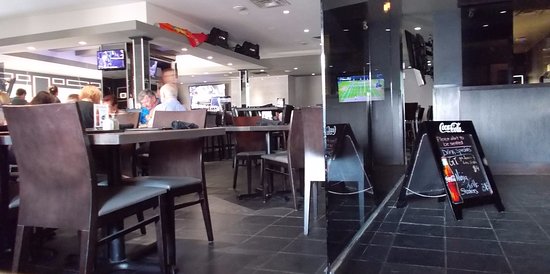 Sola's Bar & Grill
