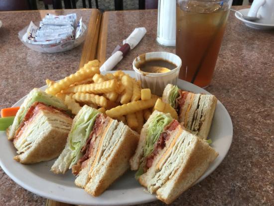 Fifth Avenue Club Restaurant