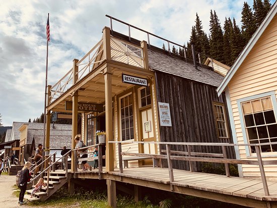 House Hotel and Saloon