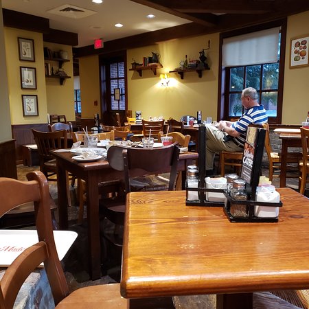 La Madeleine French Bakery