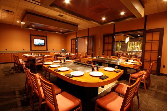 Nagoya Japanese Steakhouse and Sushi