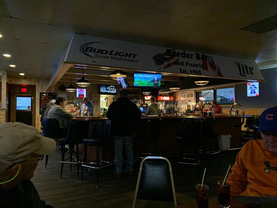 Border Bar and Pizza