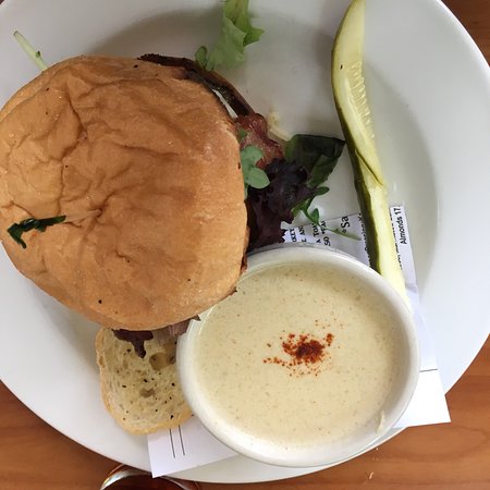 Fan and Johnny's