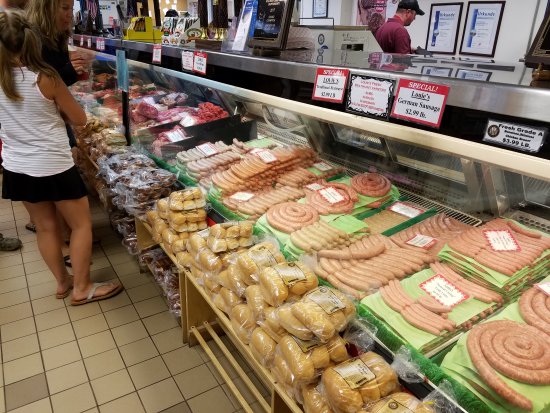 Louie's Finer Meats