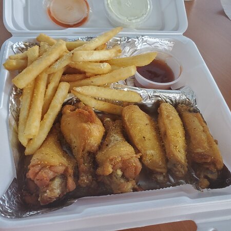 Downtown Subs & Wings