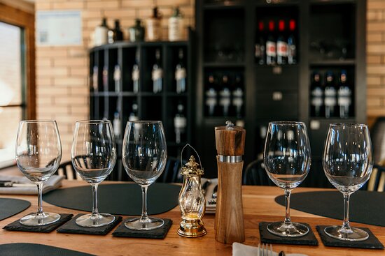 The Woolshed Baa And Grill
