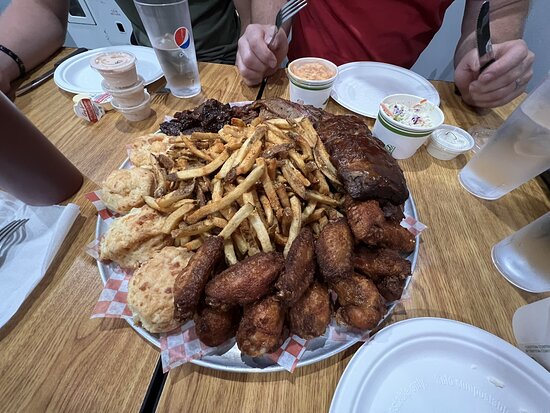 Beatz Eatz Barbeque Restaurant