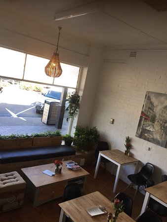 Cafe Cos