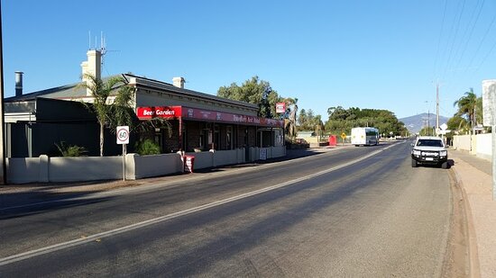 Travellers Rest Hotel