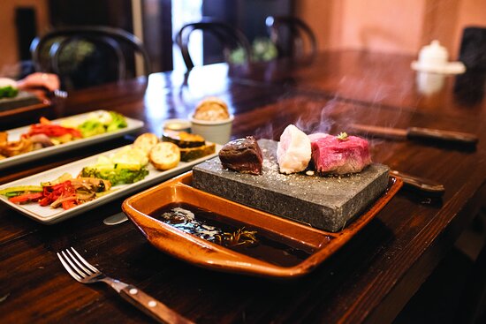 The Welcome Home Cafe, Tearoom and Stonegrill