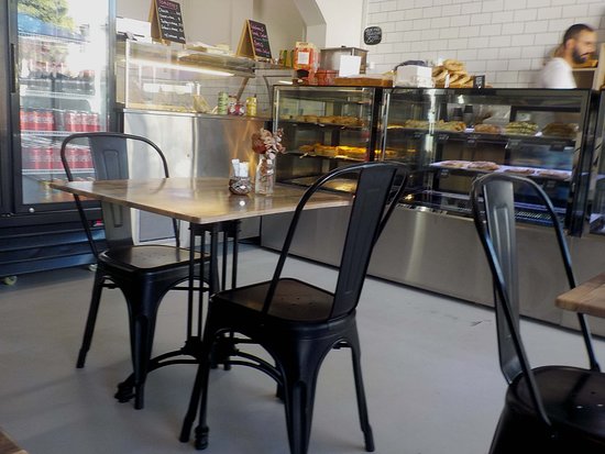 Pascoe Vale Hot Bread