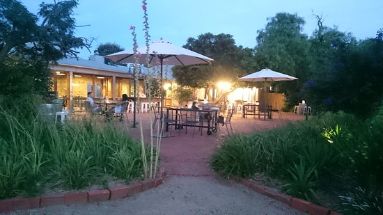 Magpies Nest Restaurant