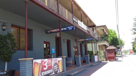 Royal Hotel Singleton