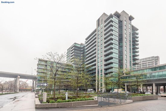 Globalstay Magnificent Condos In DT