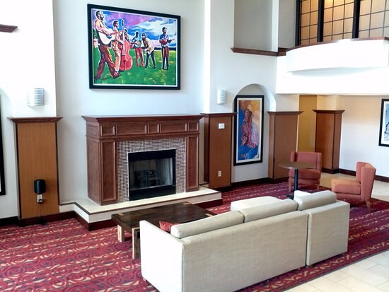 Holiday Inn Express & Suites Greenville, an IHG hotel