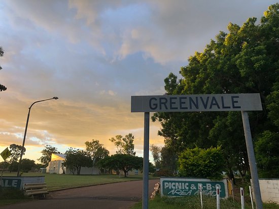 Greenvale Caravan Park and Cabins