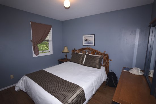 George's Mountain Village