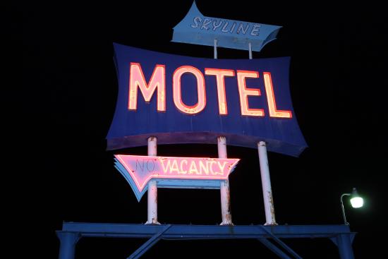 Skyline Motel